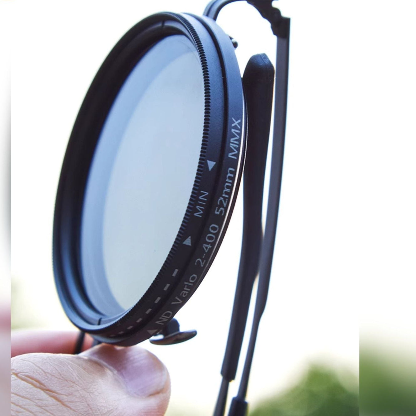 Unisex - Round Sunglasses - Adjustable Light Reduction - Polarised Metal