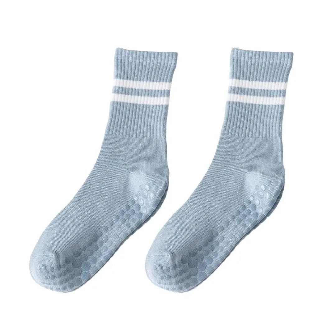 Anti-Slip Mid-Tube Sports Socks for Fitness and Yoga - GripFit
