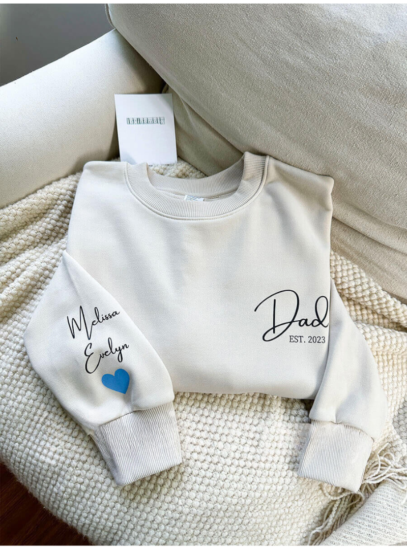 FamHug Premium Dad Hoodie | Personalized Gift with Embroidered Family Names