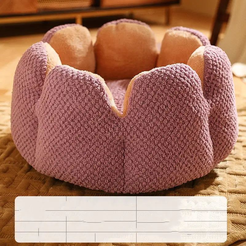 Flower Cat Bed - Soft and Snug for Your Cat
