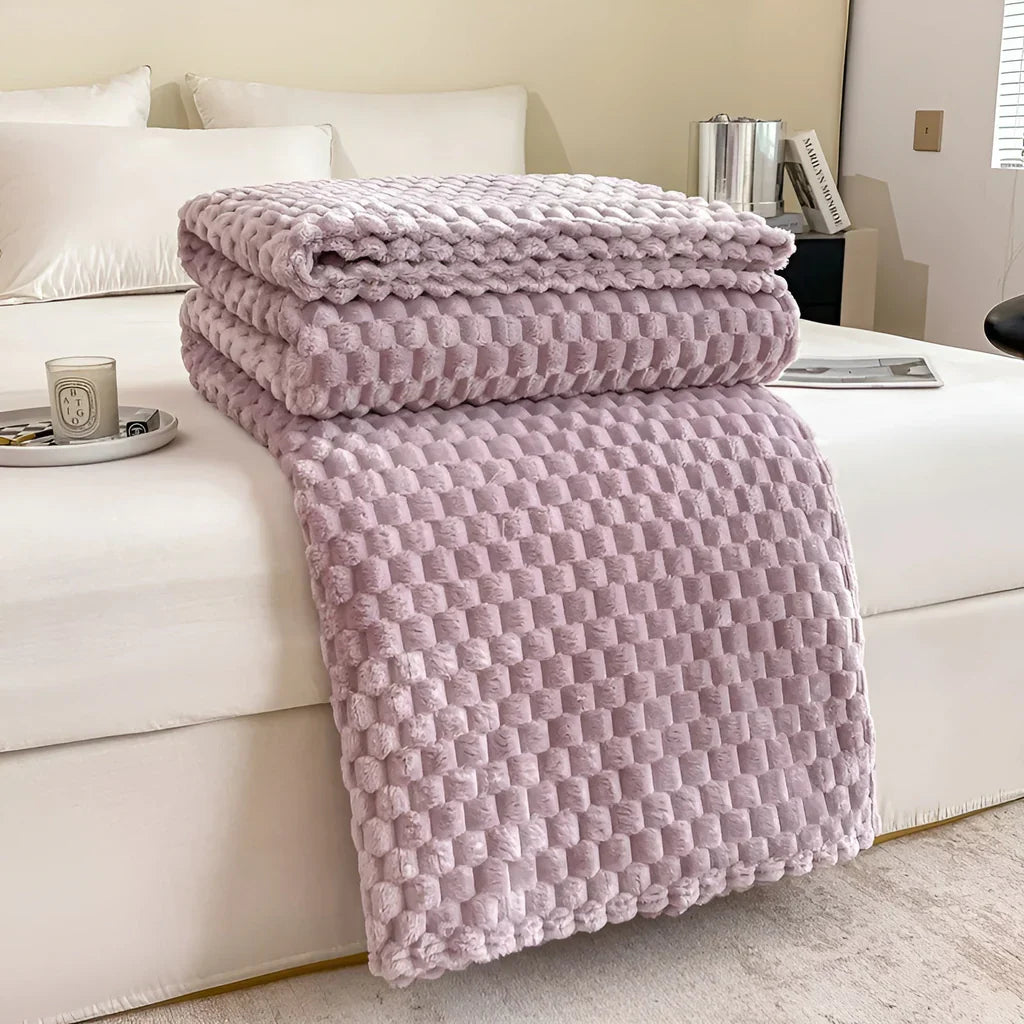 CozyNest - Ultimate Warm and Soft Blanket for Sofa and Bed