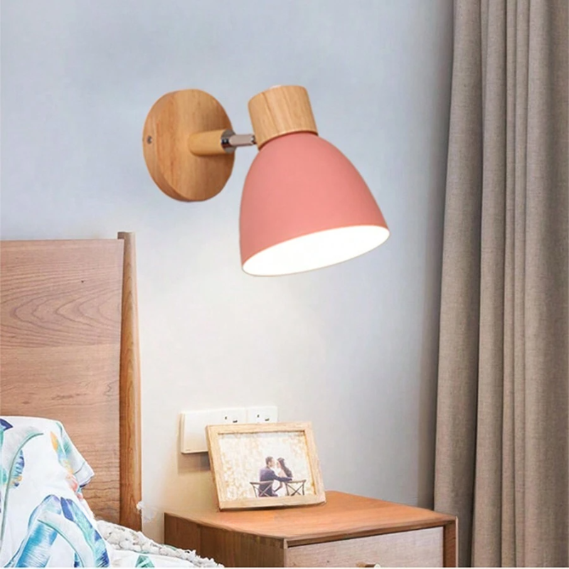 Helga Wooden Wall Lamp – Scandinavian Design for Stylish Lighting