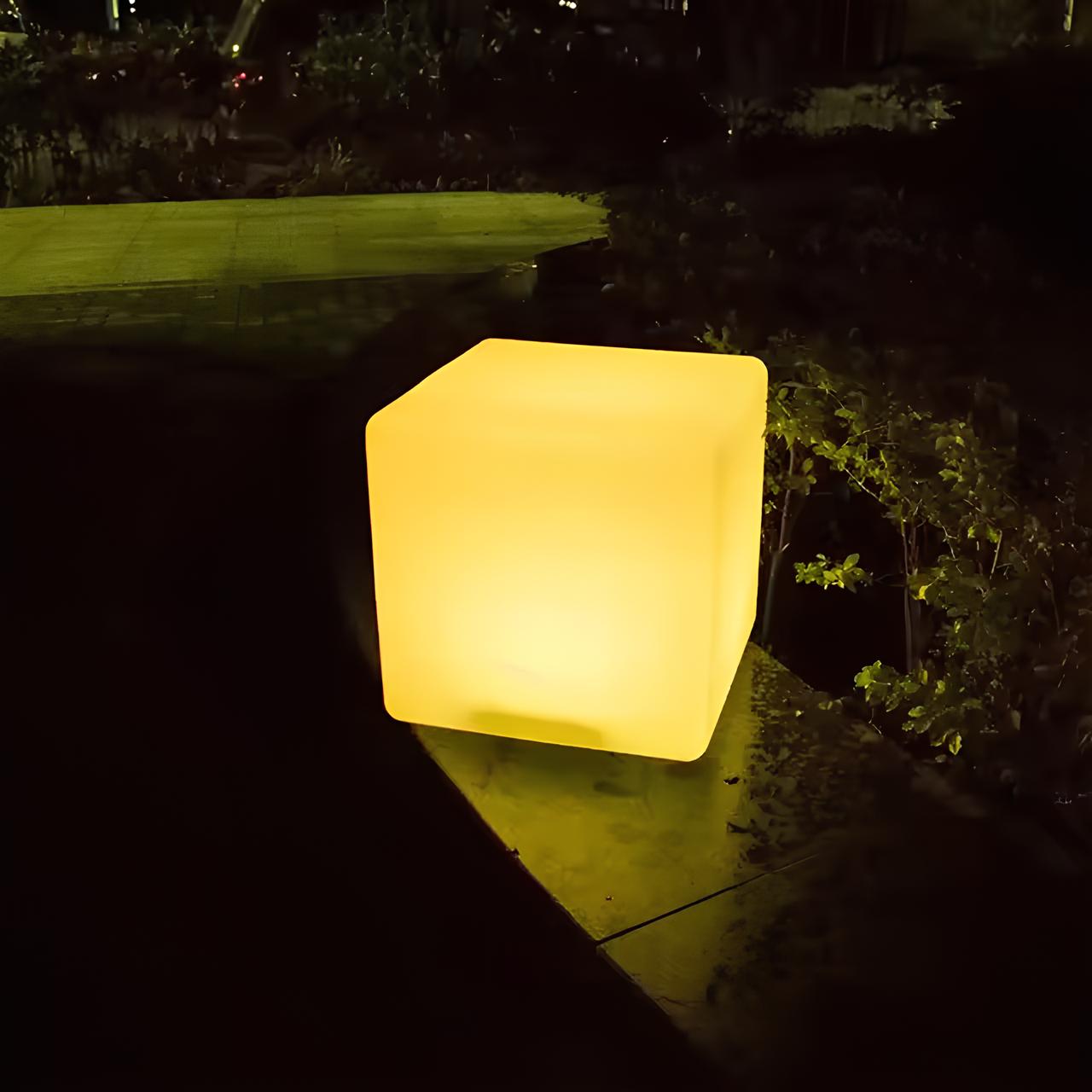 Cube Garden Lamp - LED Outdoor Lighting