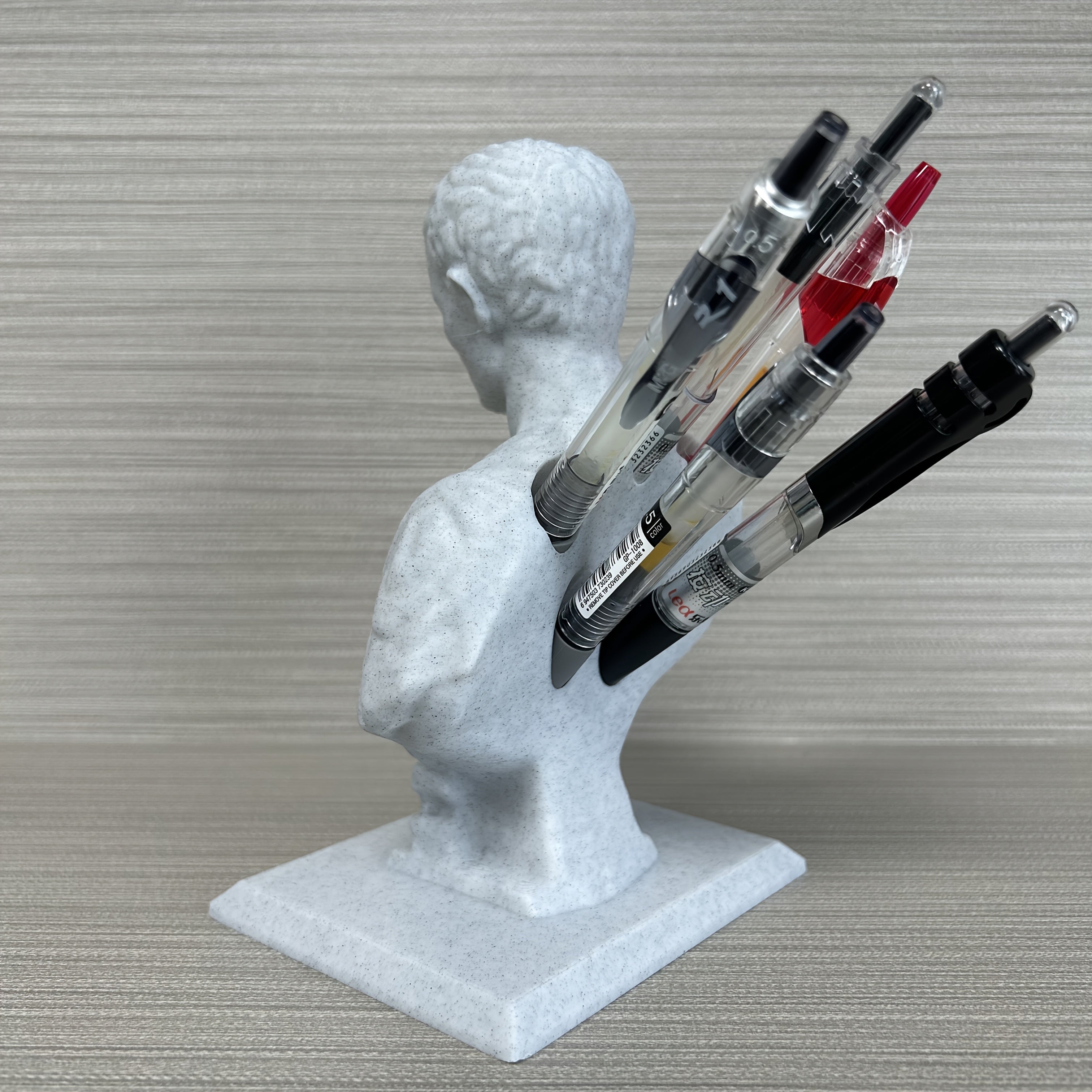 Caesar’s Quill – Creative Julius Caesar Pen Holder