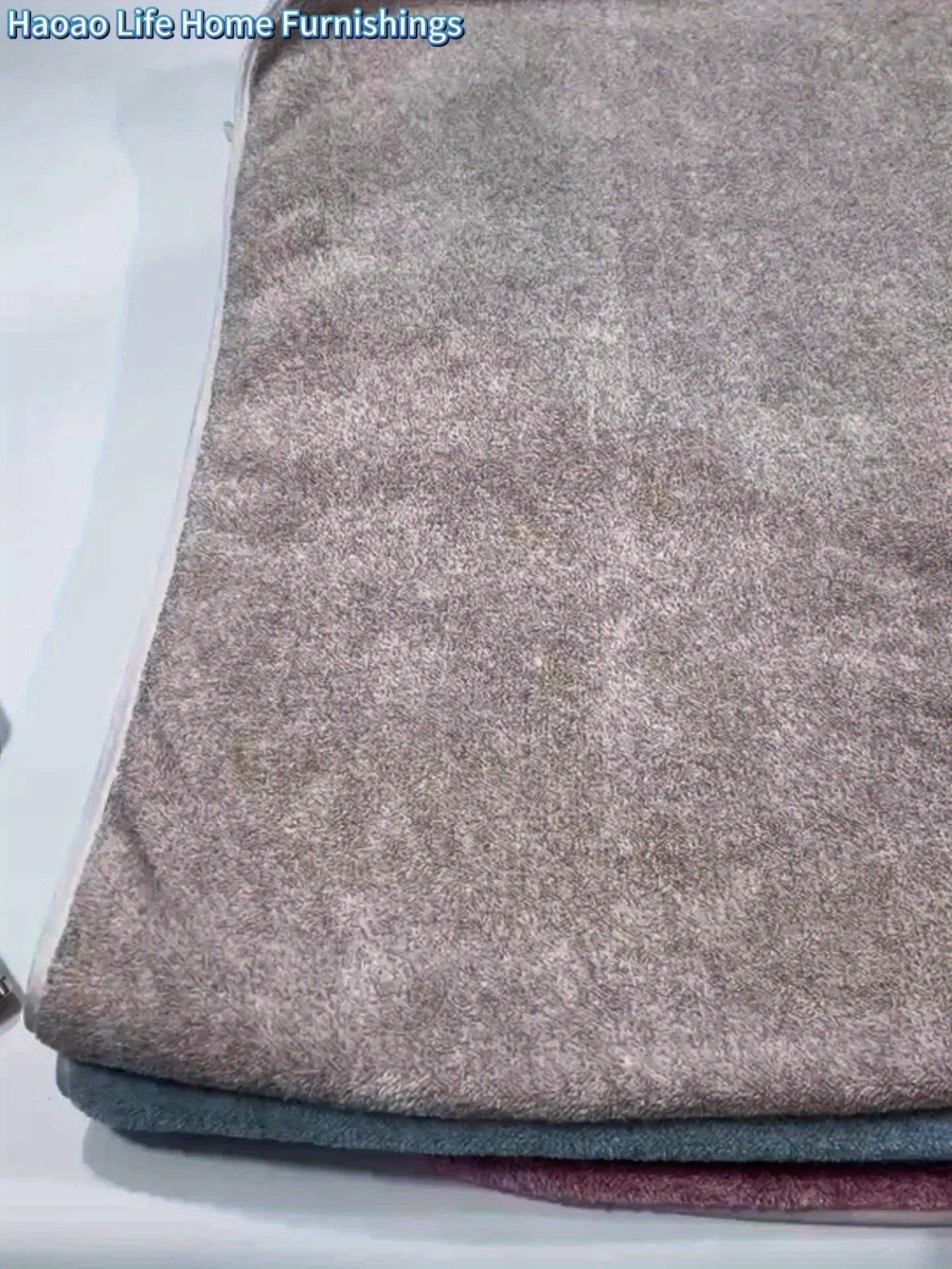 Soft Coral Velvet Towel Set – Absorbent and Quick-Drying