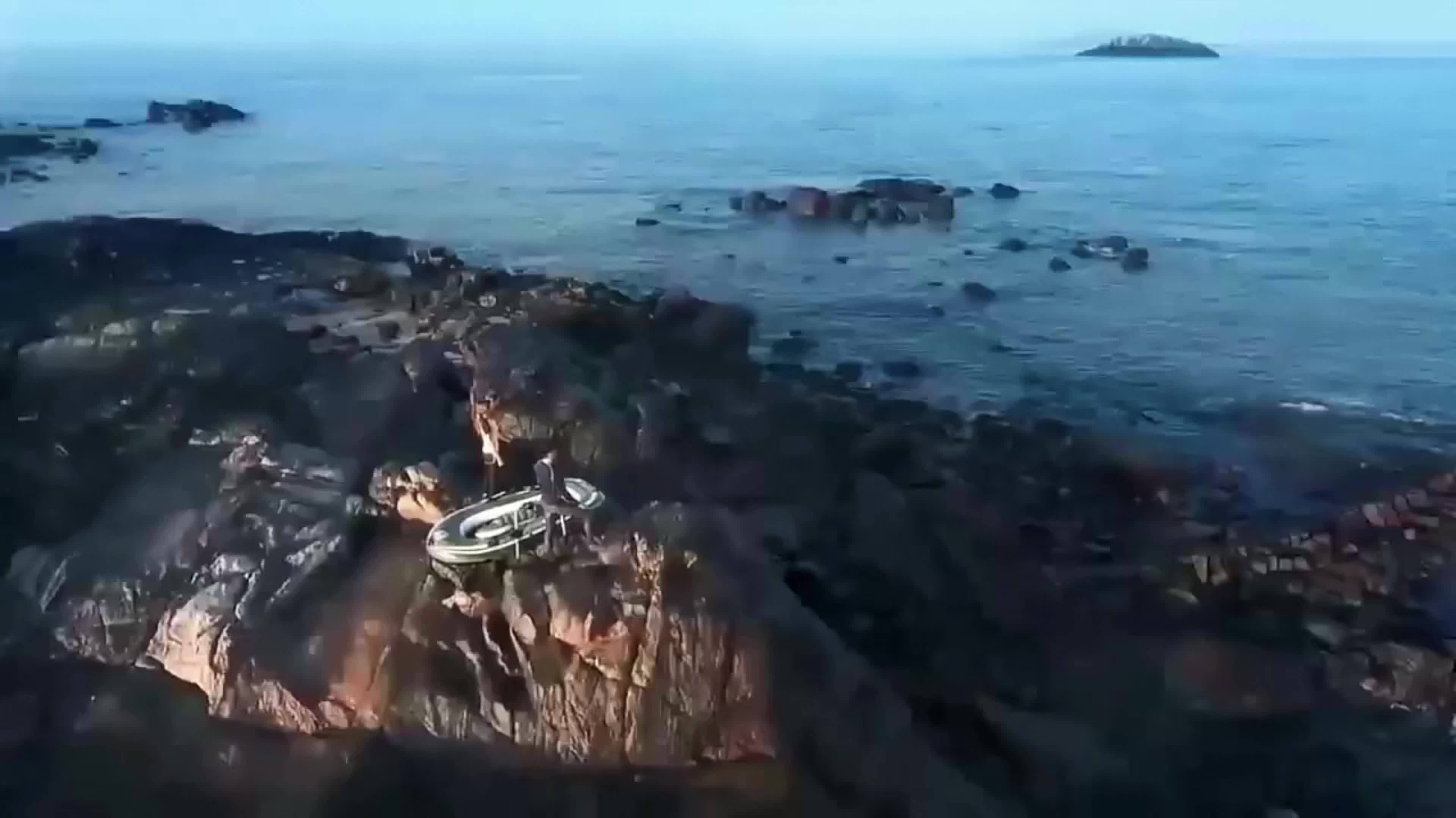 Inflatable Fishing Boat Set – Lightweight PVC Boat for 2 People with Paddles