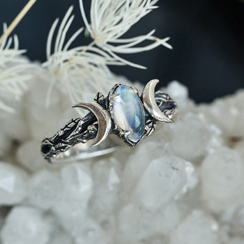 Stylish Moonstone Statement Ring – Iris