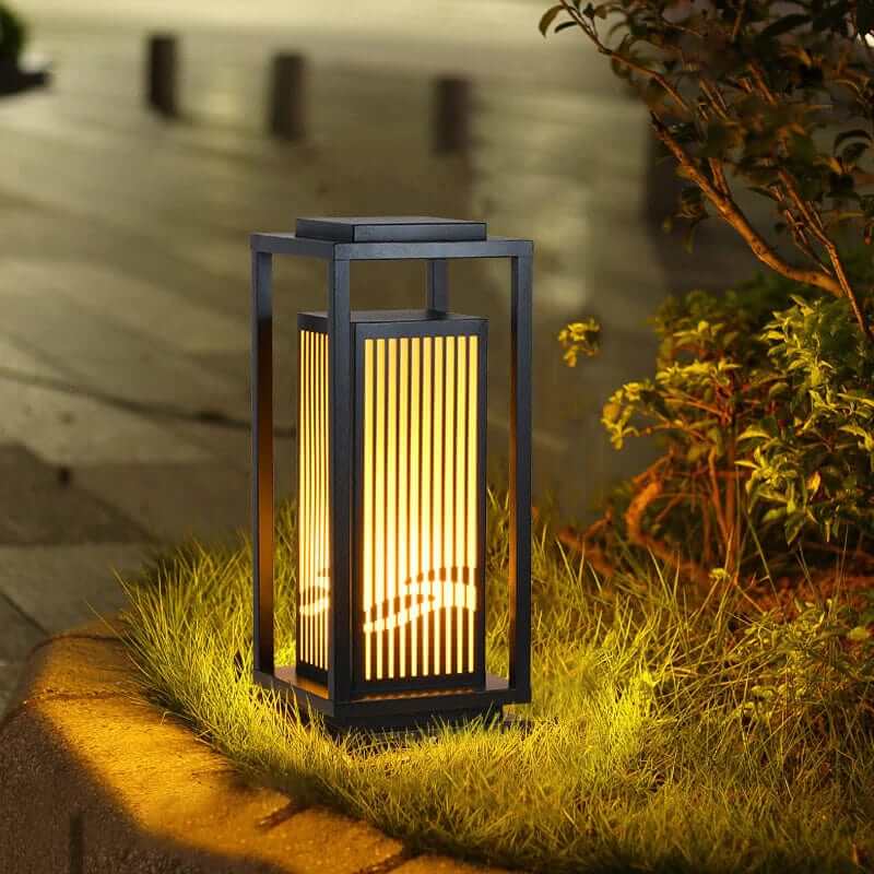 Modern Solar Garden Light