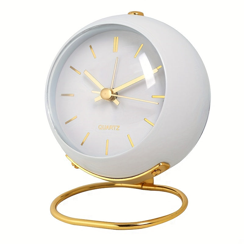 Nordic Silent Desk Clock – Luminous Hands & Metal Frame
