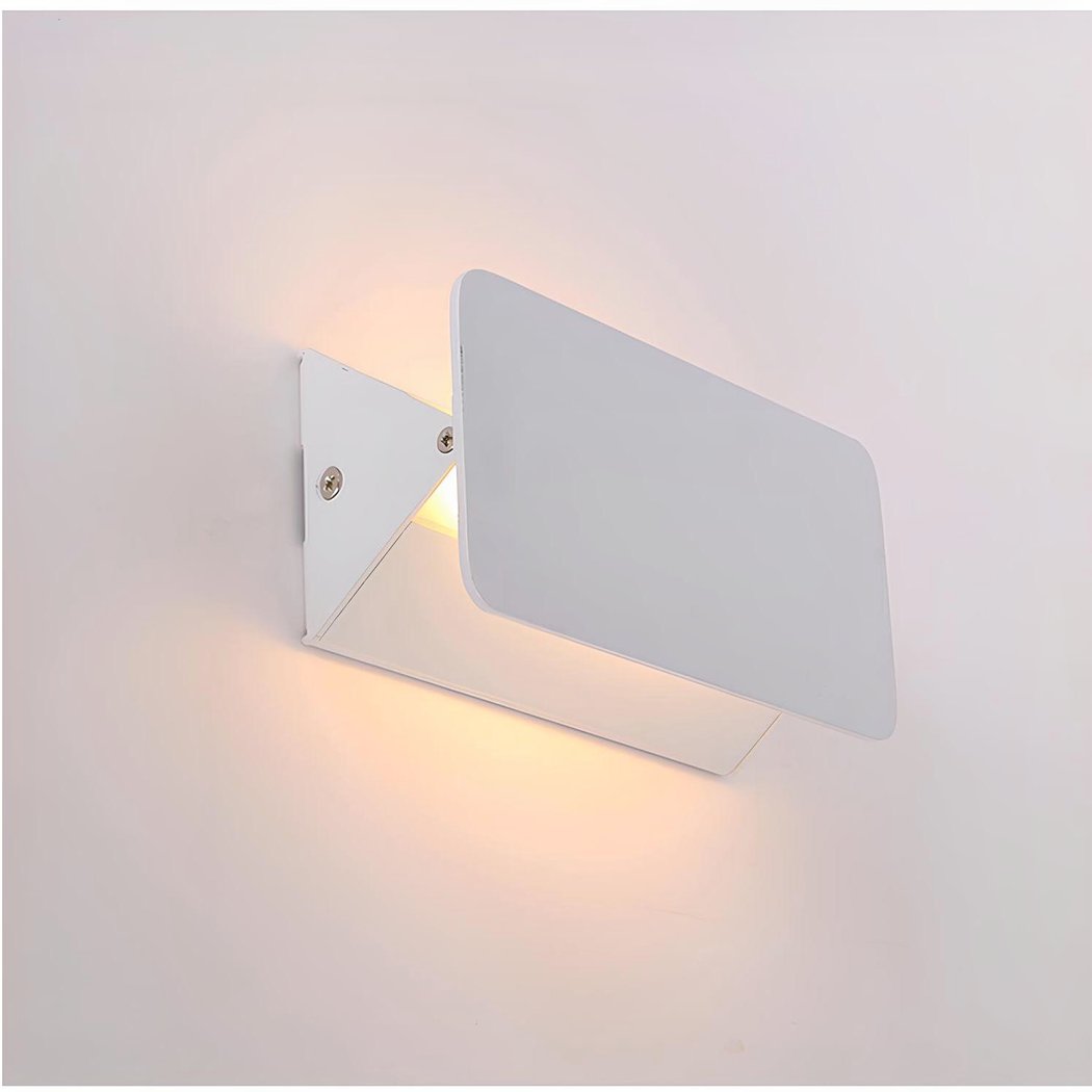FlexiGlow Modern White Wall Lamp – Adjustable Shade for Perfect Light Distribution