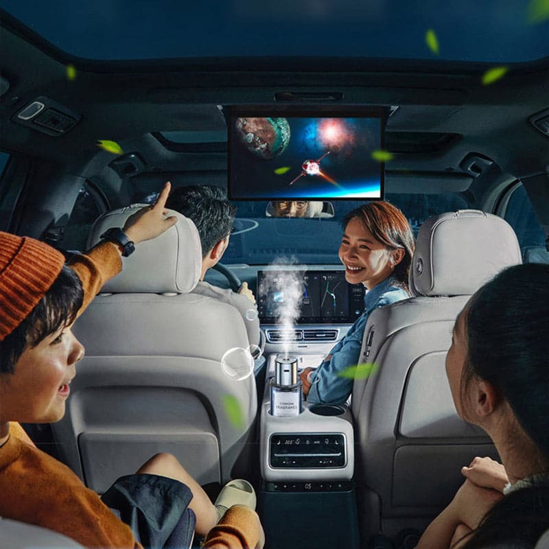 Luxury Car Fragrance Diffuser - AromaDrive