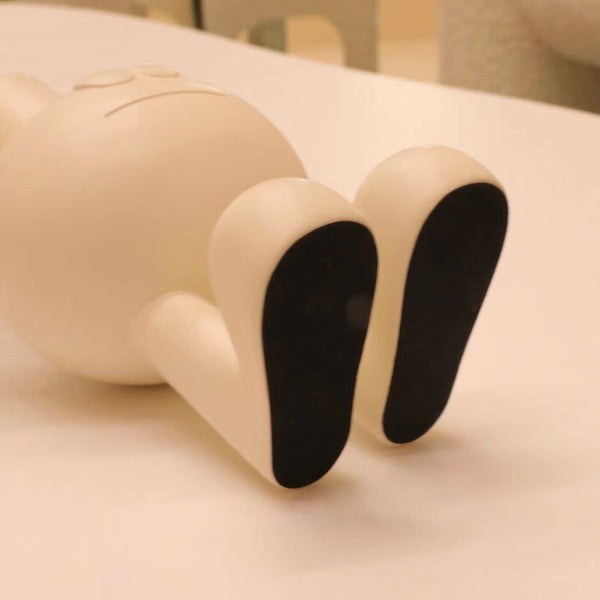 Playful Table Lamp with Glass Ball - Glombra