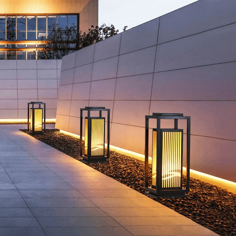 Modern Solar Garden Light