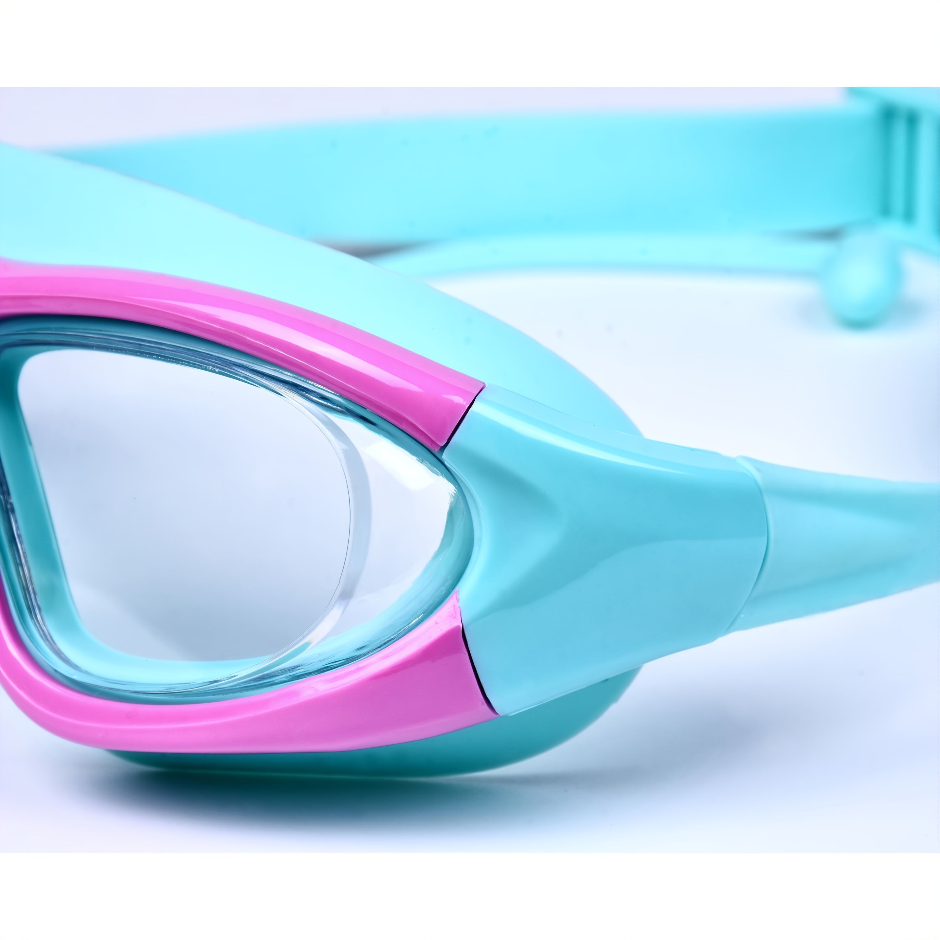 Kids' Swimming Goggles with Large Frame – Comfortable & Anti-Fog for Swimming Fun