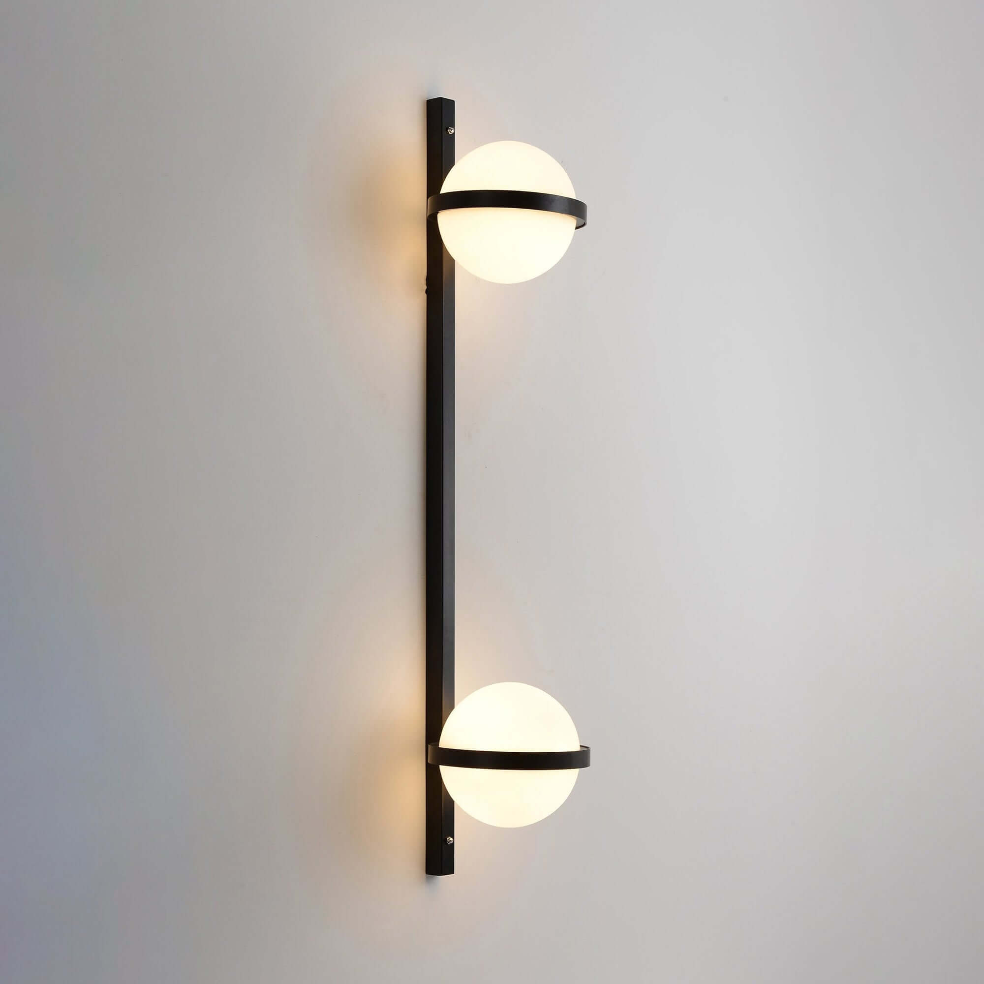 Modern Outdoor Wall Light - Waterproof