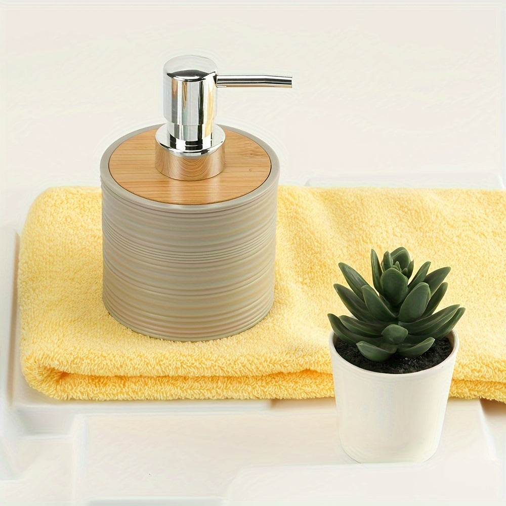 Modern Bathroom Set with Bamboo Accents – Organised and Elegant in One