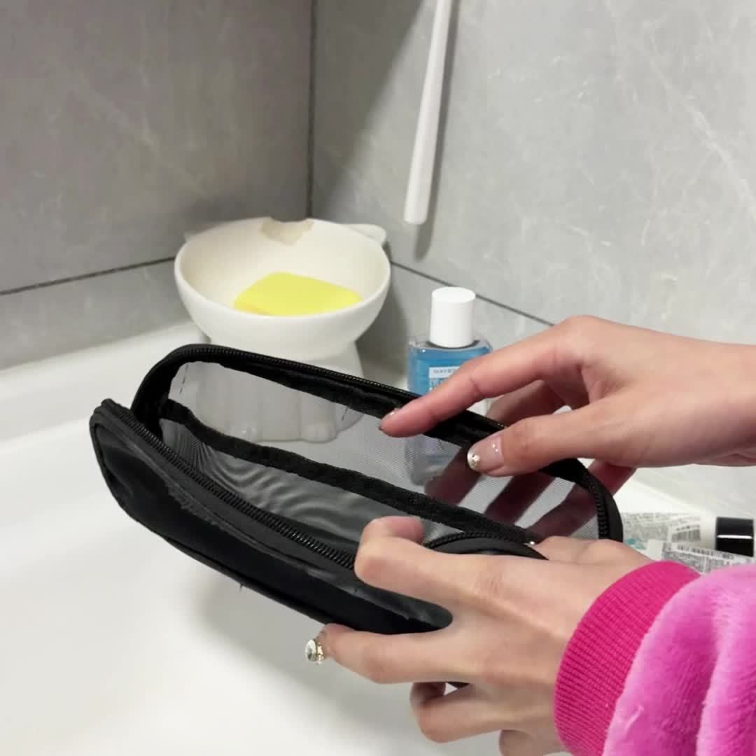 Dear Crab Shoulder Bag – Playful, Lightweight Beach Bag for Children with Adjustable Shoulder Strap