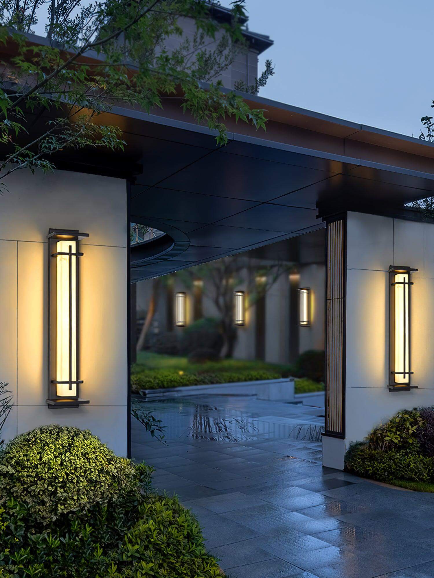 Modern Outdoor Wall Light - Waterproof & Durable