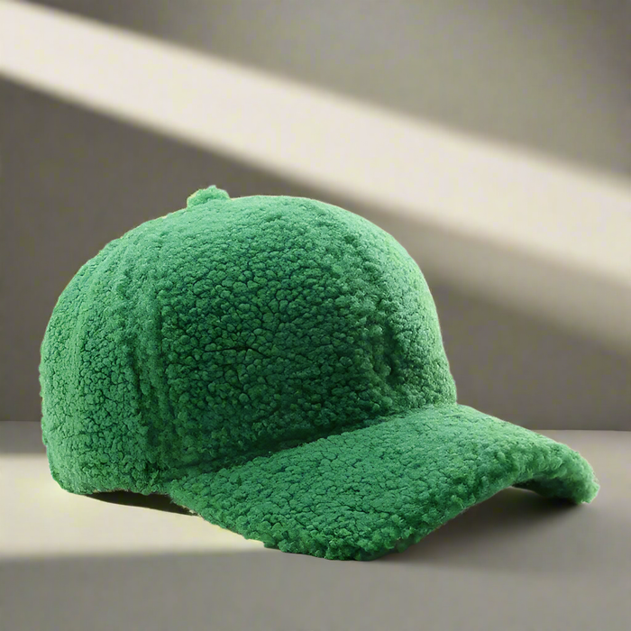 TeddyCap – Fluffy Teddy Hat for a Warm Look