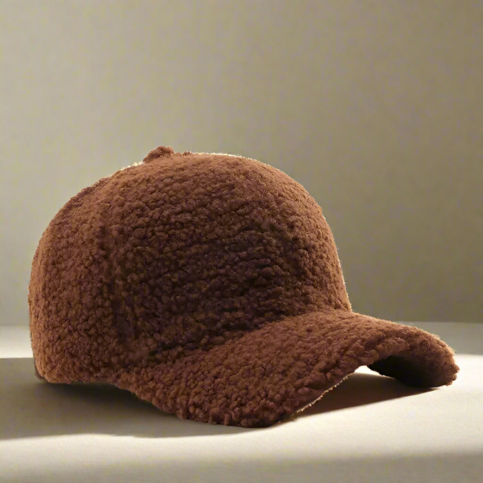 TeddyCap – Fluffy Teddy Hat for a Warm Look
