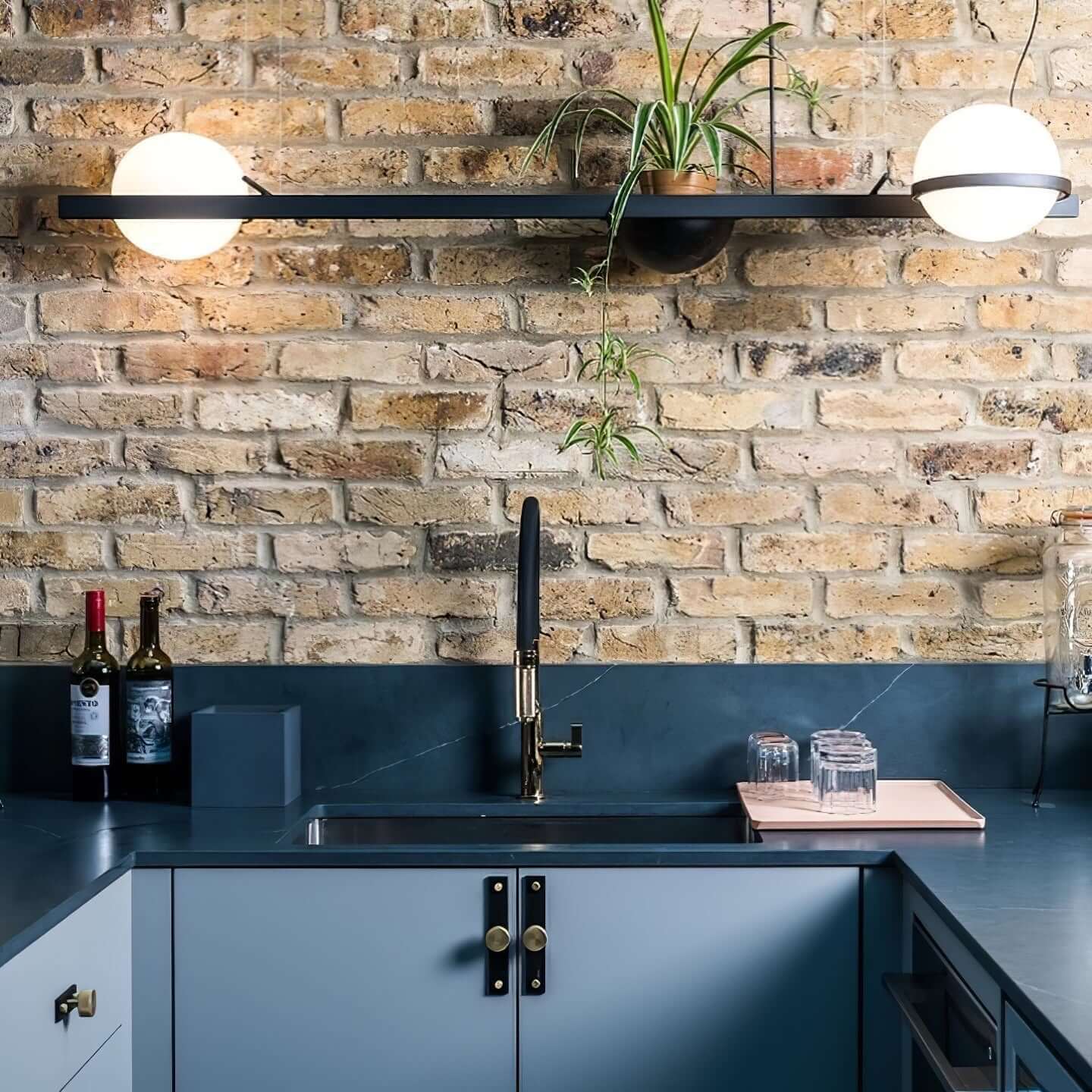 Modern Outdoor Wall Light - Waterproof