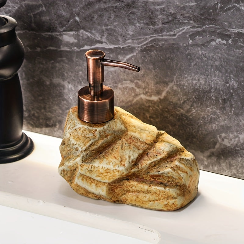 Rustic Soap Dispenser Stone Look – Functional and Atmospheric