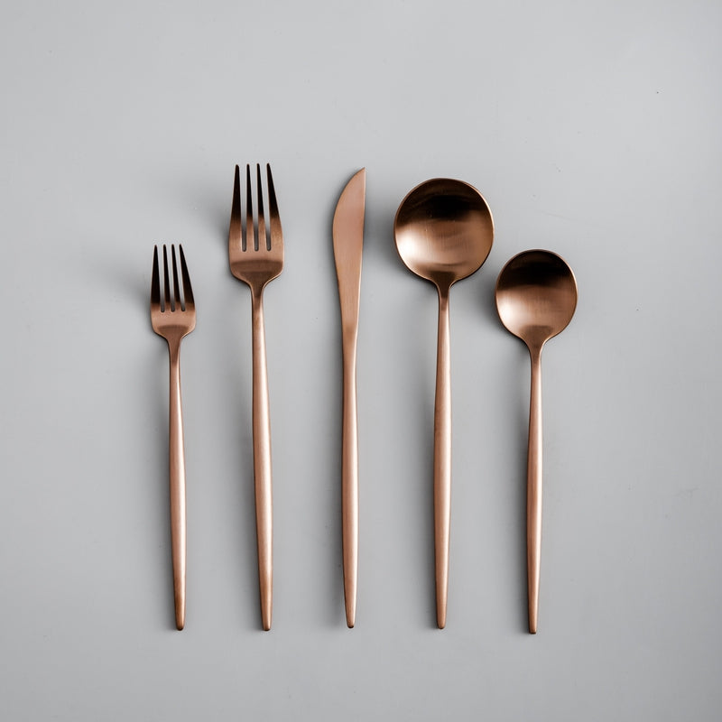 Minimalist Cutlery for Modern Tables - PureSet