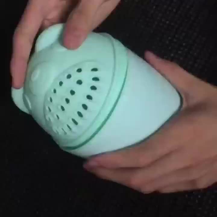 GentleFlow Baby Shampoo Rinse Cup – Eye Protection & Comfort