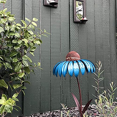 Flower-Shaped Birdhouse - FloraFeeder