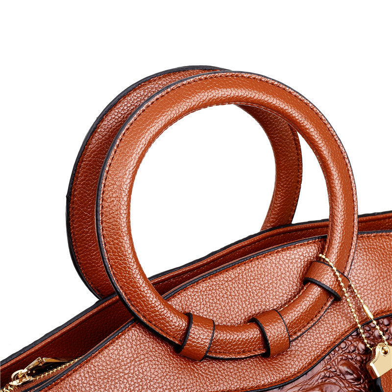 Luxurious Leather Shoulder Bag - Liva