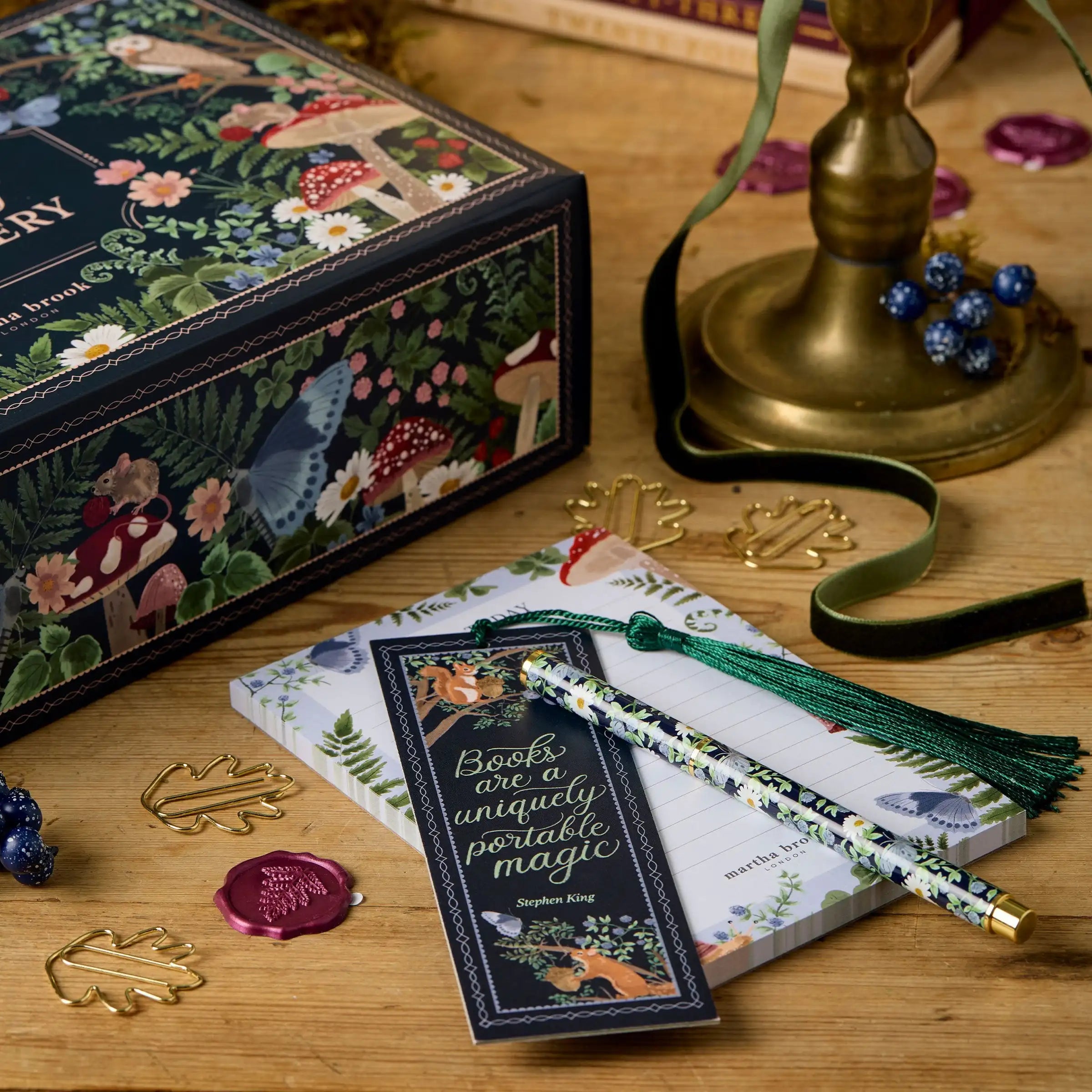 Creative Advent Calendar – CraftJoy
