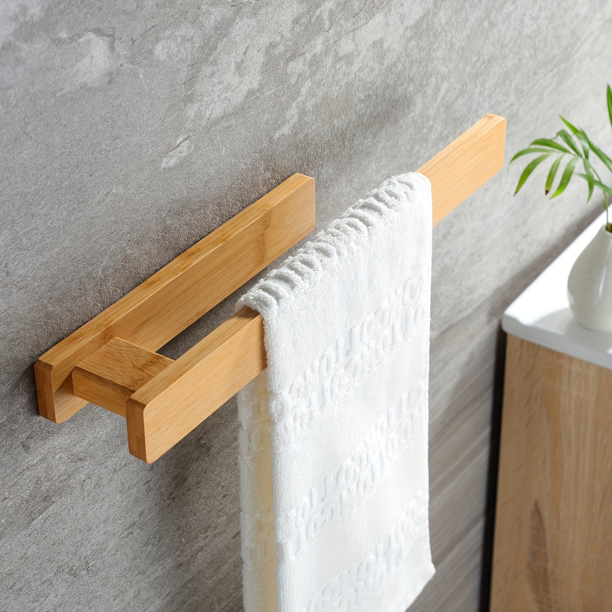 Modern Wooden Towel Holder – Elegant Wall Mounting Without Tools