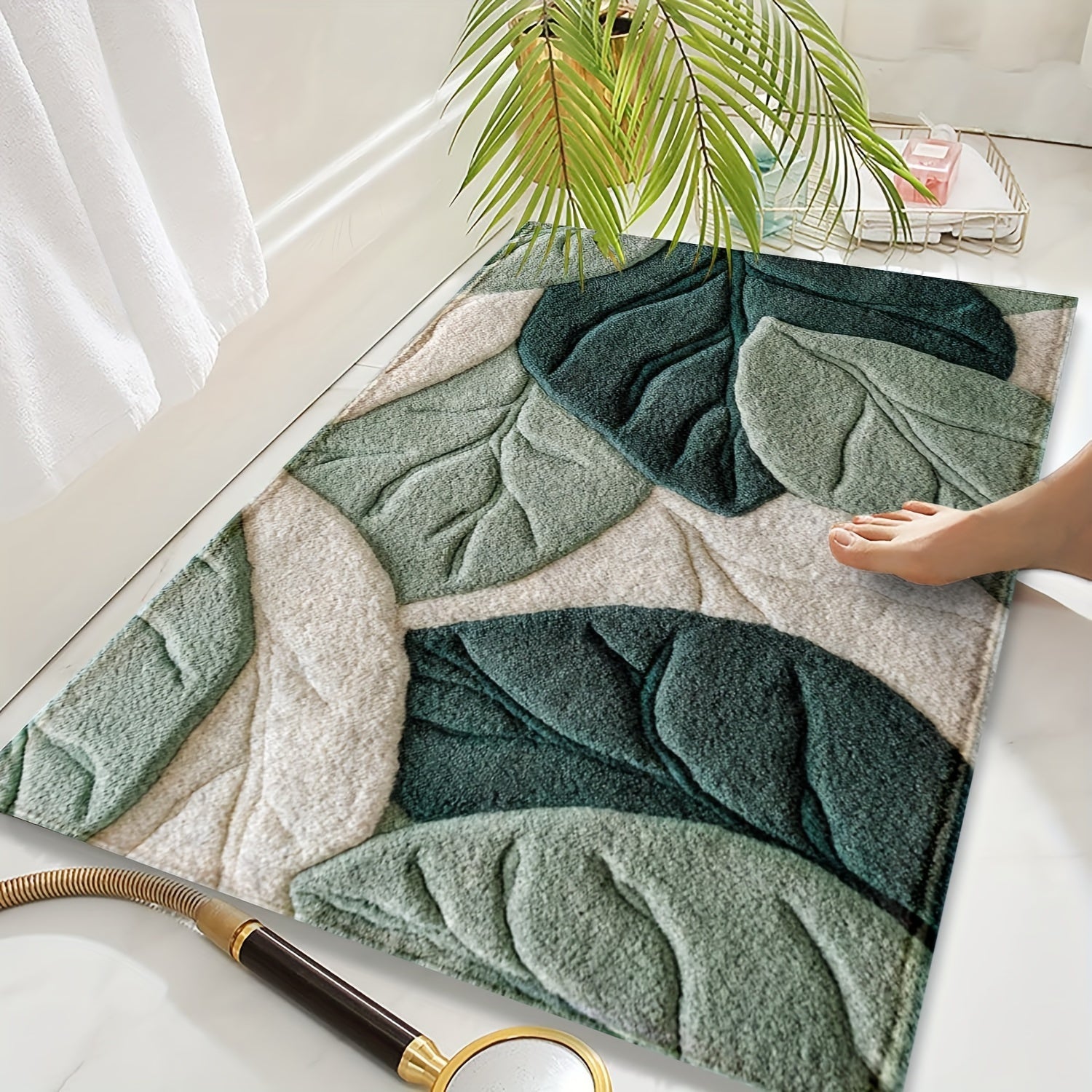 Leaf Bathroom Mat – Absorbent, Plush, and Comfortable for the Bathroom