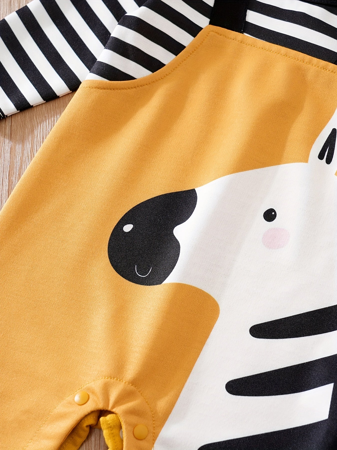 Cute Zebra Romper for Babies – Perfect for Spring and Autumn Outdoor Adventures