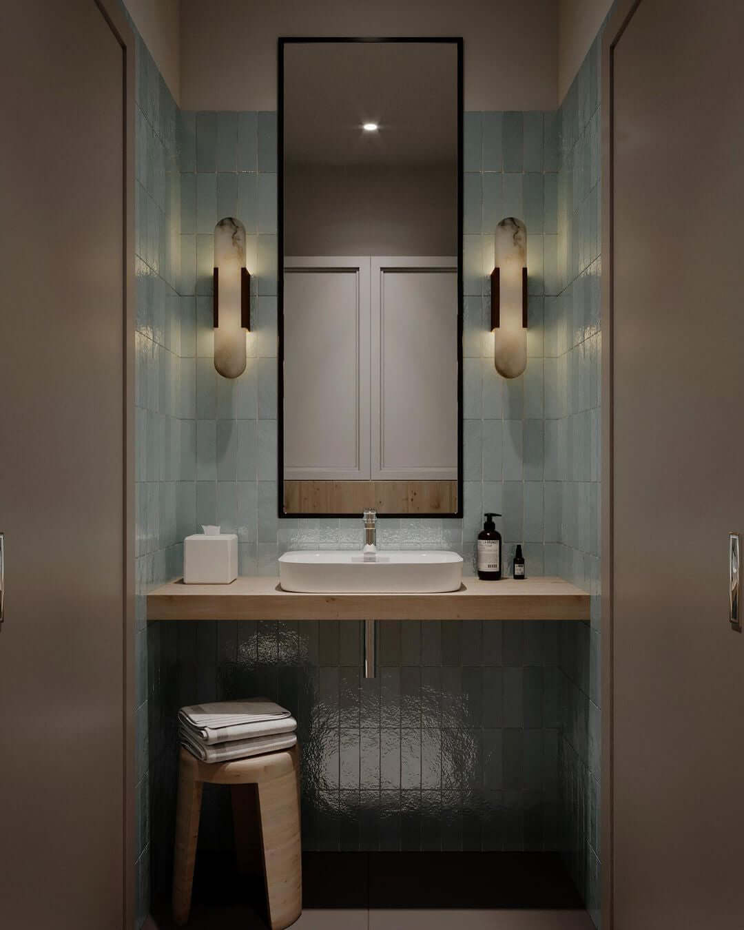 Modern Wall Lamp - Alabaster & Metal