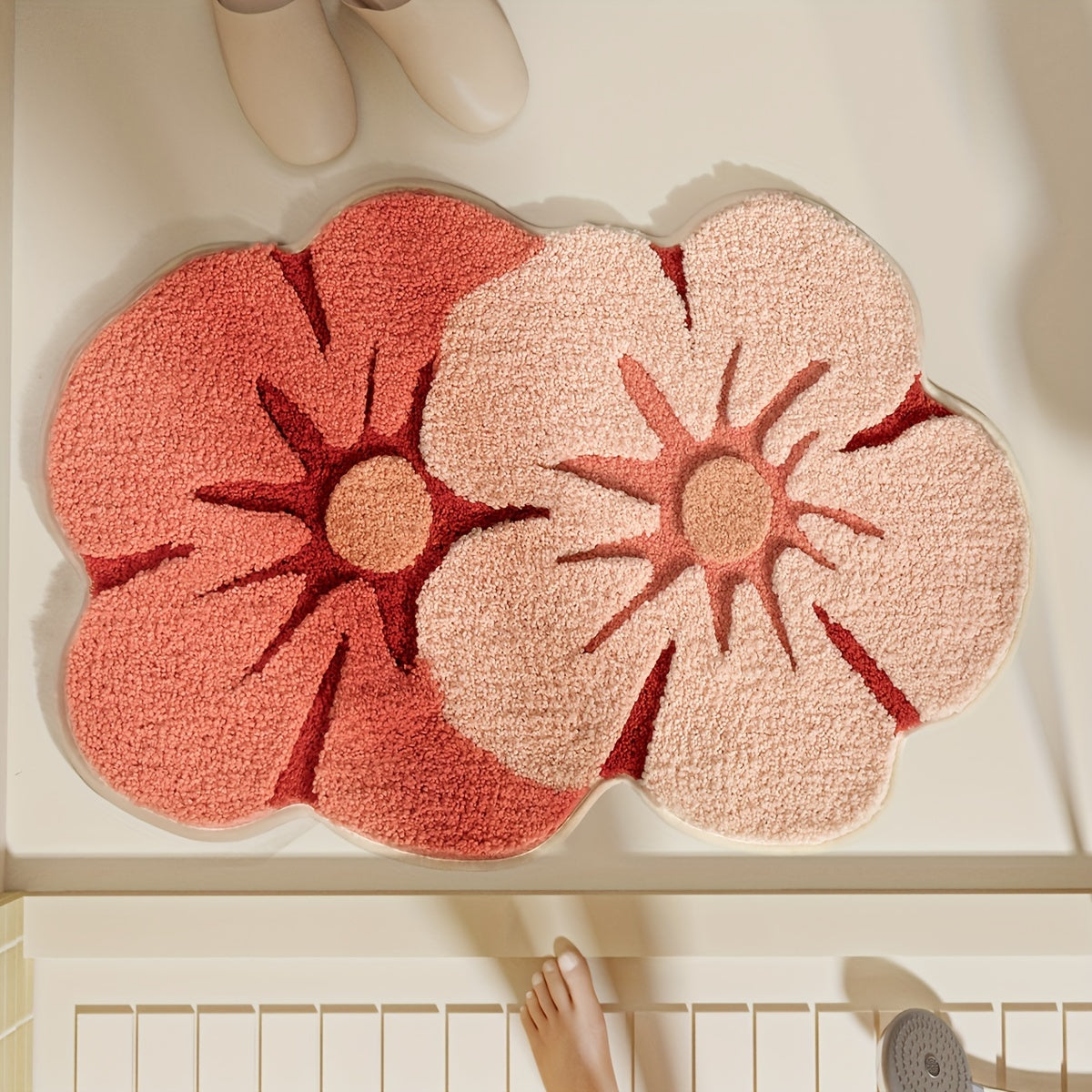Fluffy Floral Bathroom Mat – Absorbent and Soft for Extra Comfort