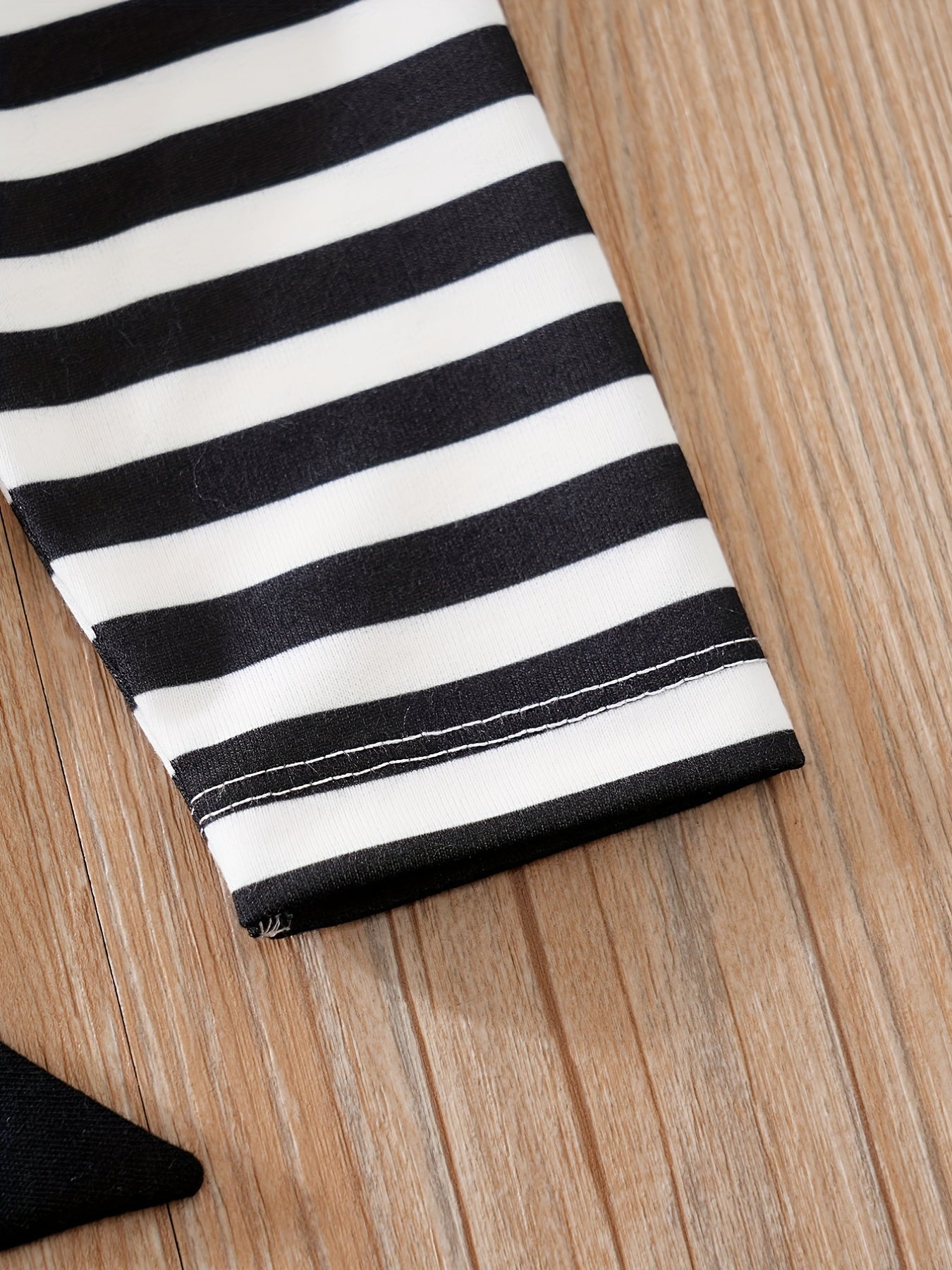 Cute Zebra Romper for Babies – Perfect for Spring and Autumn Outdoor Adventures