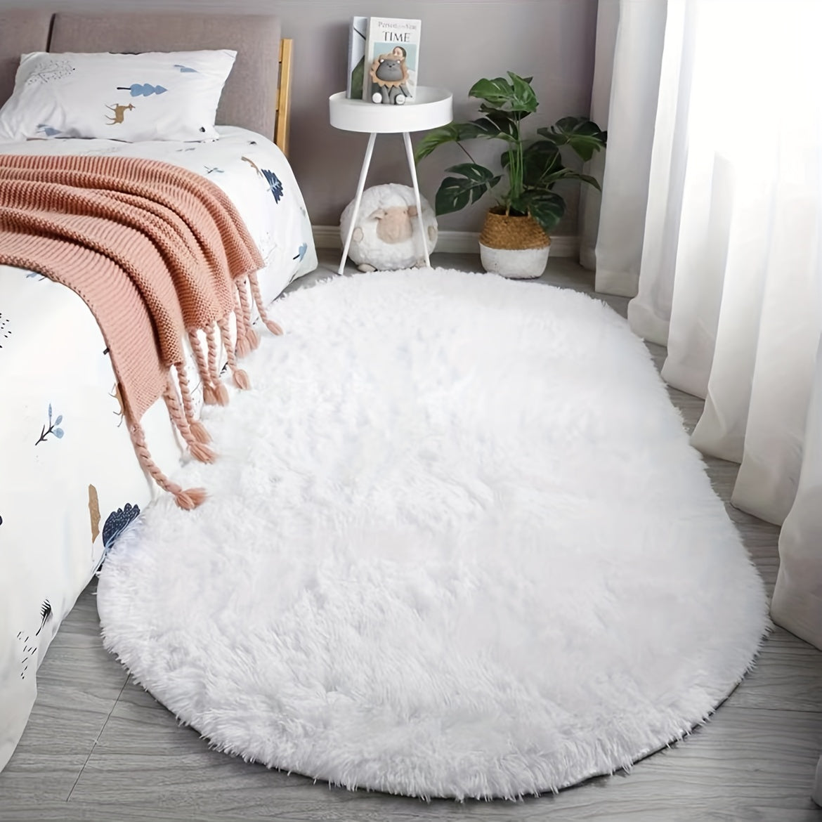 Plush Oval Rug – Soft and Stylish Rug for Bedroom and Living Room Decoration