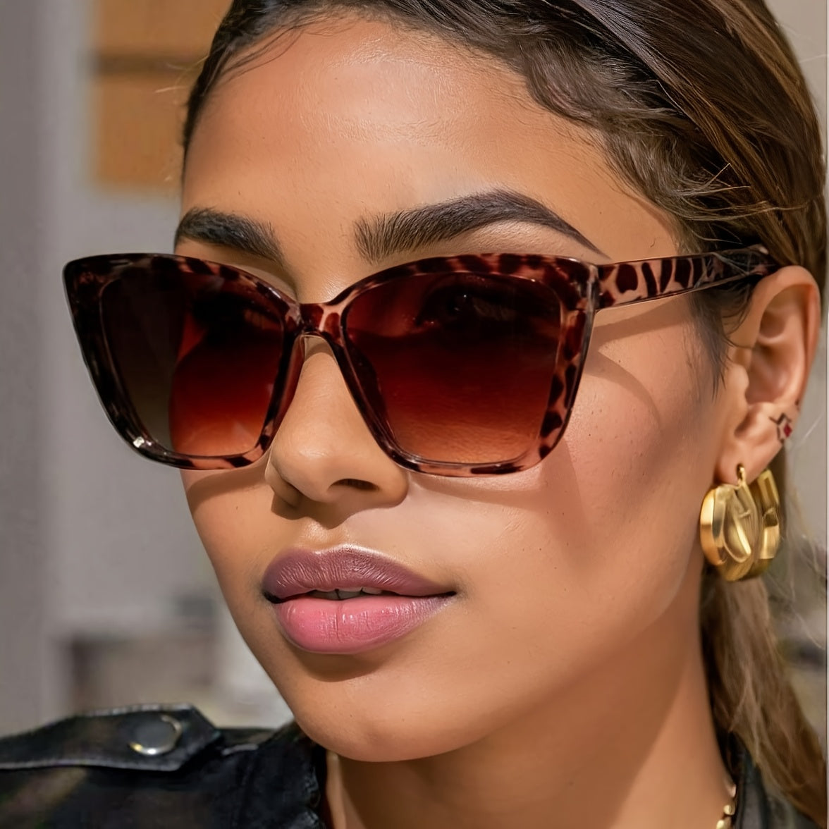 BoldShade Oversized Sunglasses – Stylish and Protective for Sunny Days