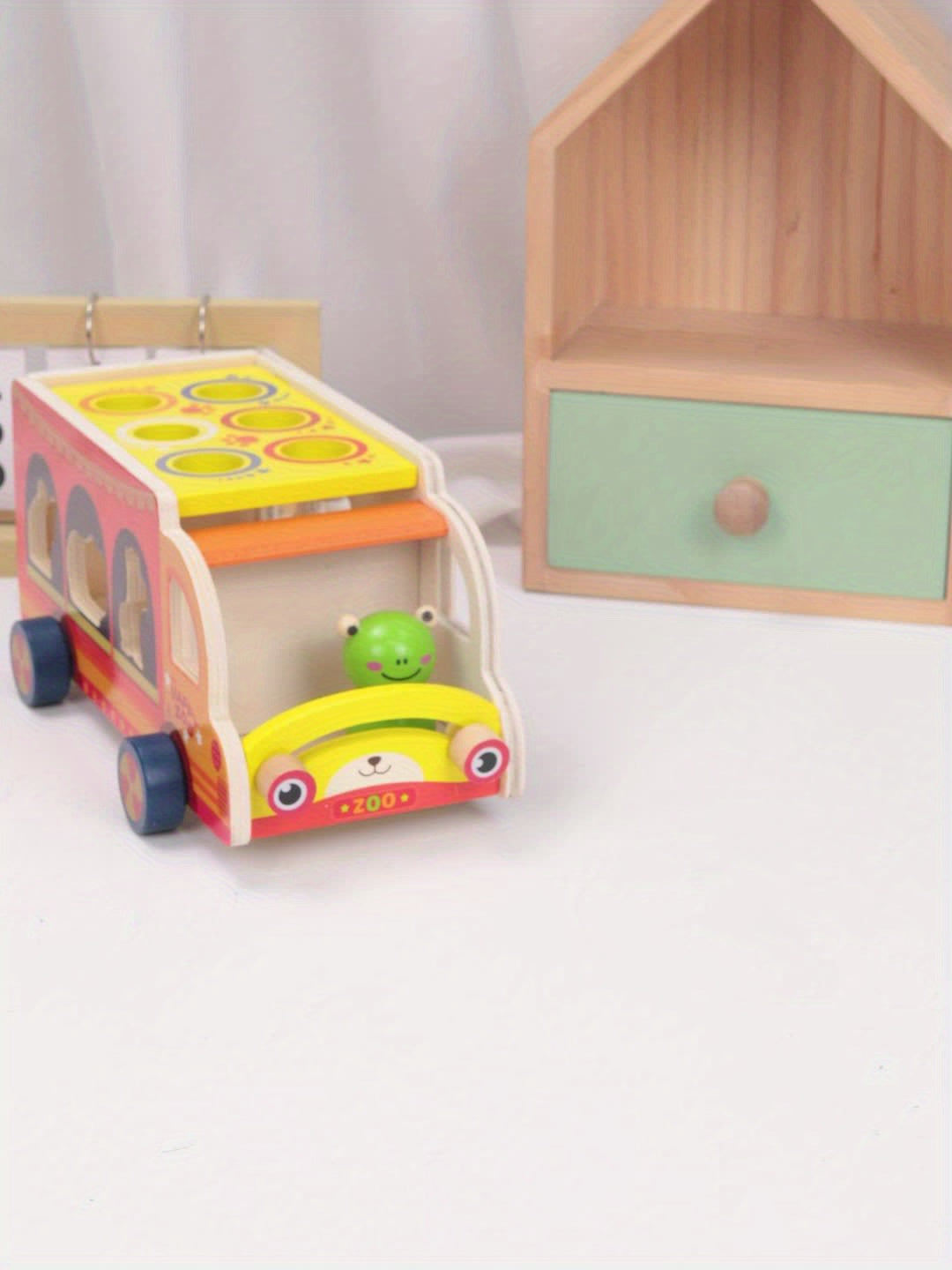 Educational Circus Animals Truck - For Creative Play and Learning