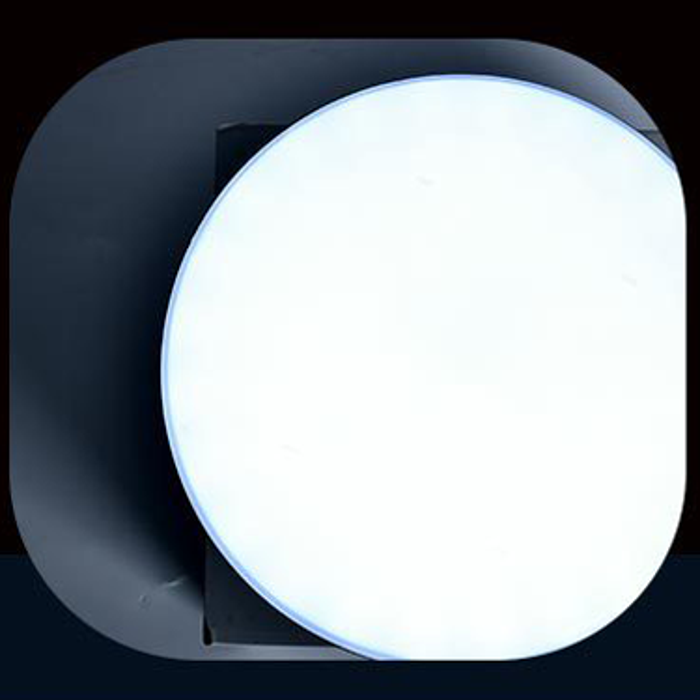 Multifunctional Outdoor Power Bank - TrailCharge