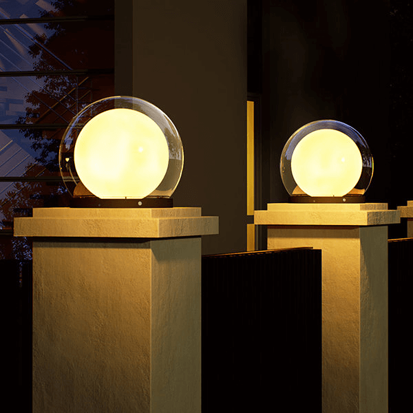Modern Outdoor Lamp - Moon Shaped Design