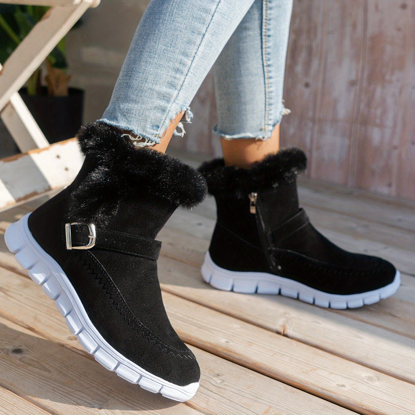 Warm Velvet Snow Boots for Women - Comfortable and Stylish