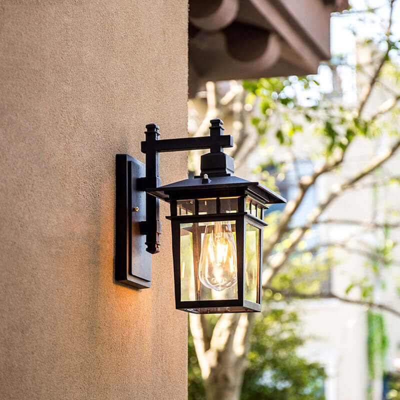 Modern Outdoor Wall Light - Black Design