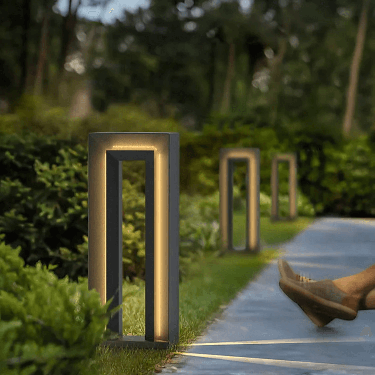 Modern Outdoor Lamp - Garden Path Lighting LED