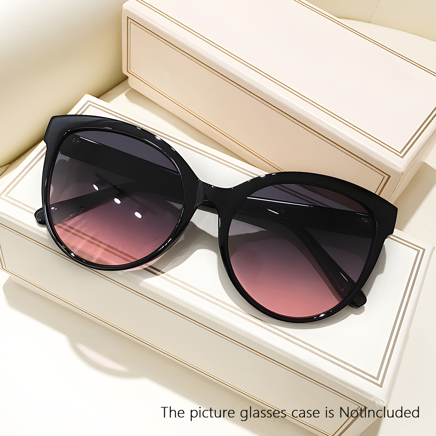 Luxe Cat-Eye Sunglasses for Women – Oversized and Stylish for Sunny Days
