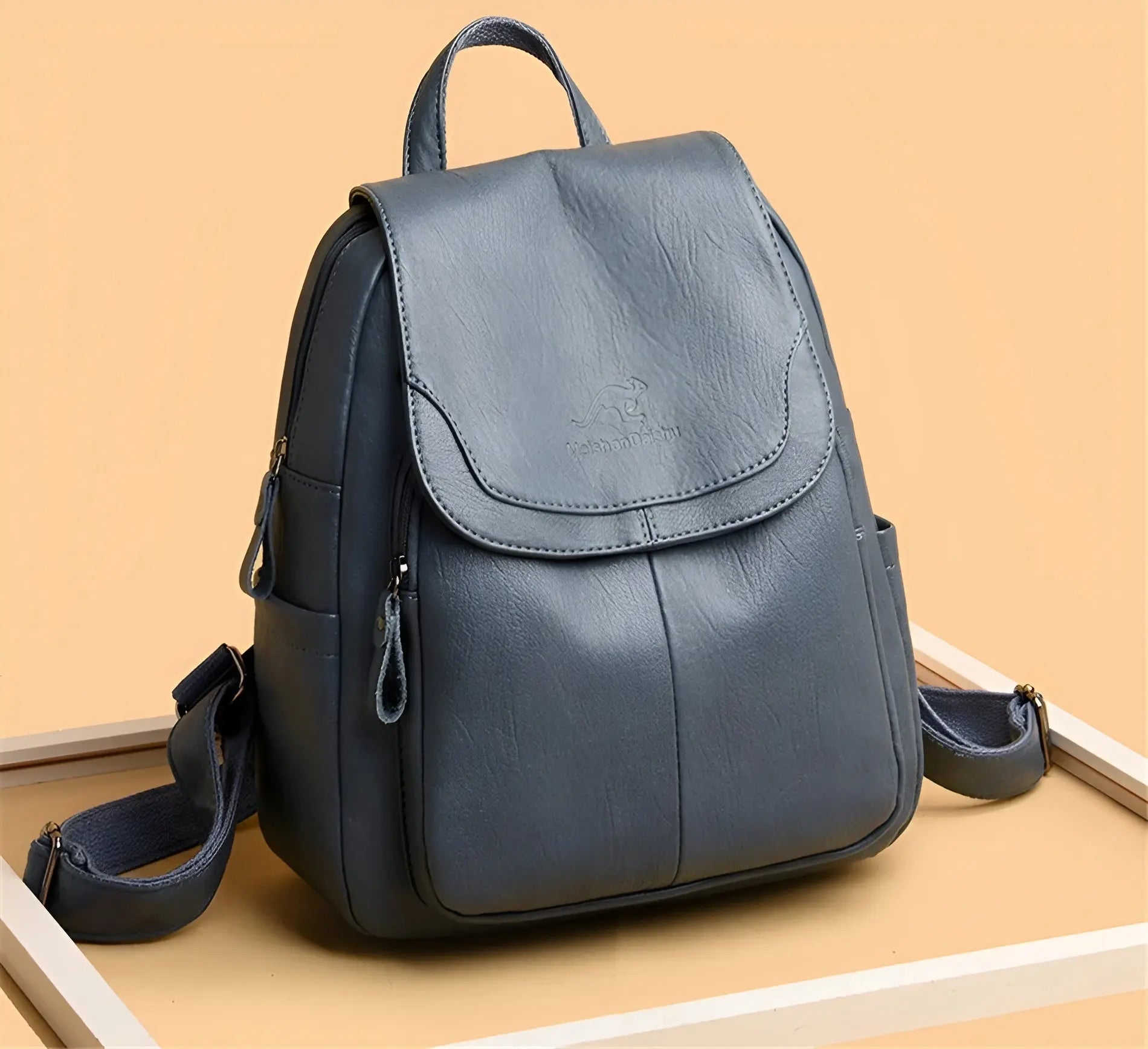 Vintage Leather Women's Rucksack – Isabella
