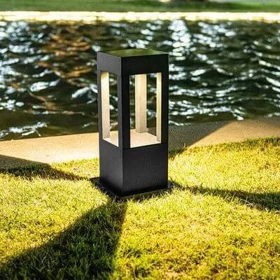 Garden Path Light - Solar LED Outdoor Lamp