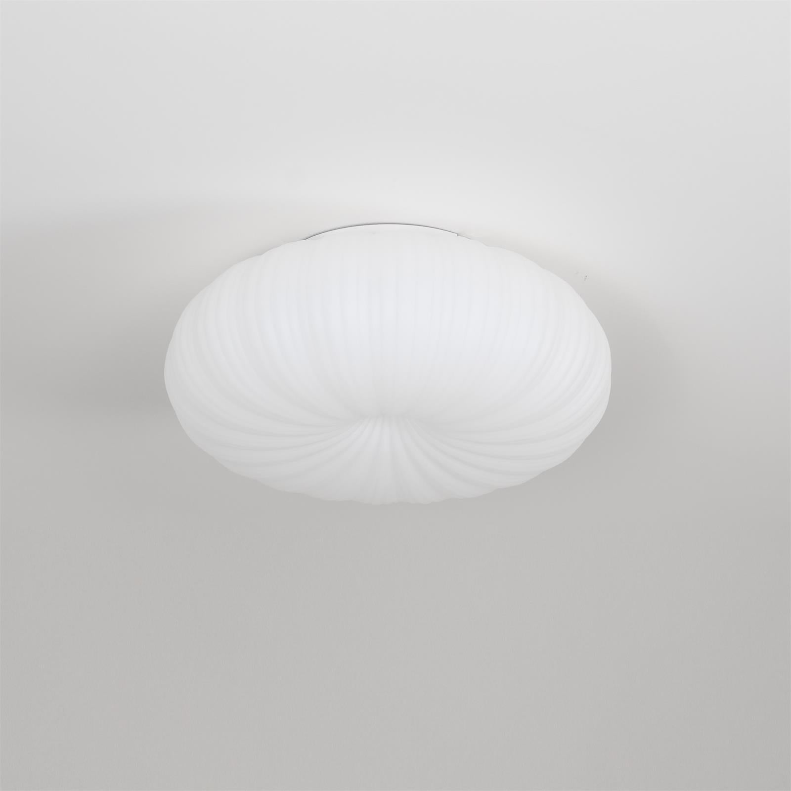Filomena Luxe Ceiling Lamp - Dimmable and Elegant Design
