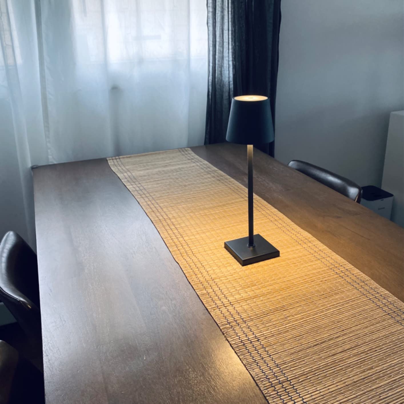 Wireless Rechargeable Table Lamp - Elegant Lighting